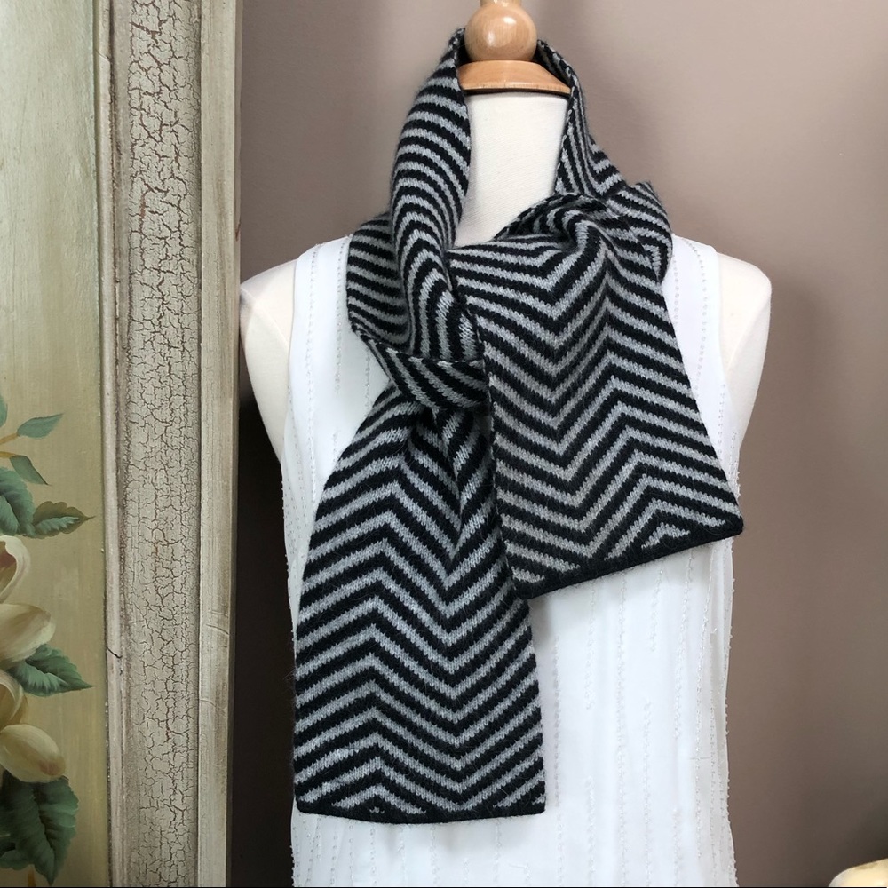 Coach black and gray striped wool scarf. - Picture 7 of 7